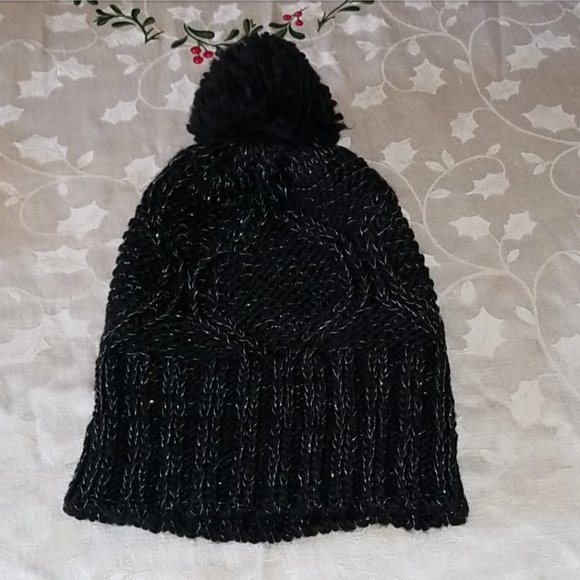 NWOT Ellen Tracy Winter Beanie and Scarf (Black) - Picture 3 of 7